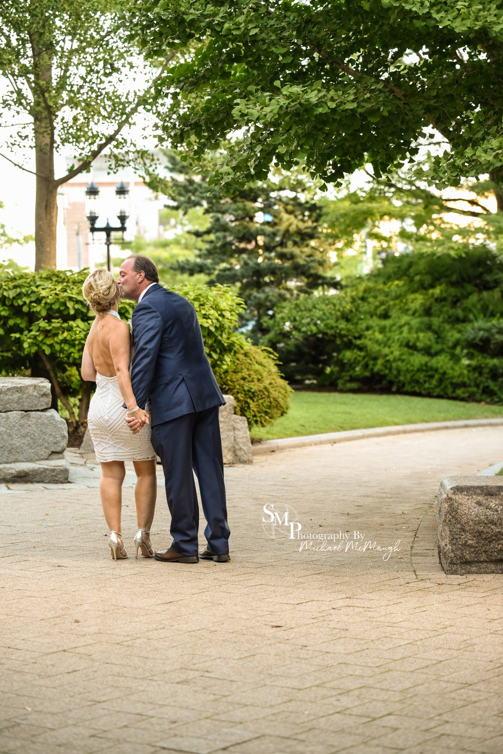 Capturing Love at Morton’s Steakhouse,&nbsp;Boston