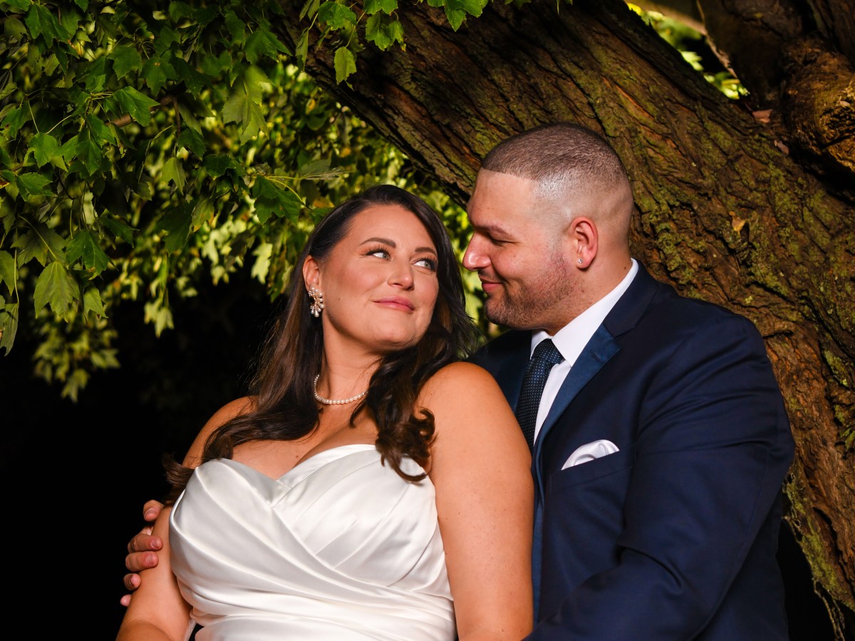 Capturing Love at Harbor Lights: A Sunset Wedding to&nbsp;Remember